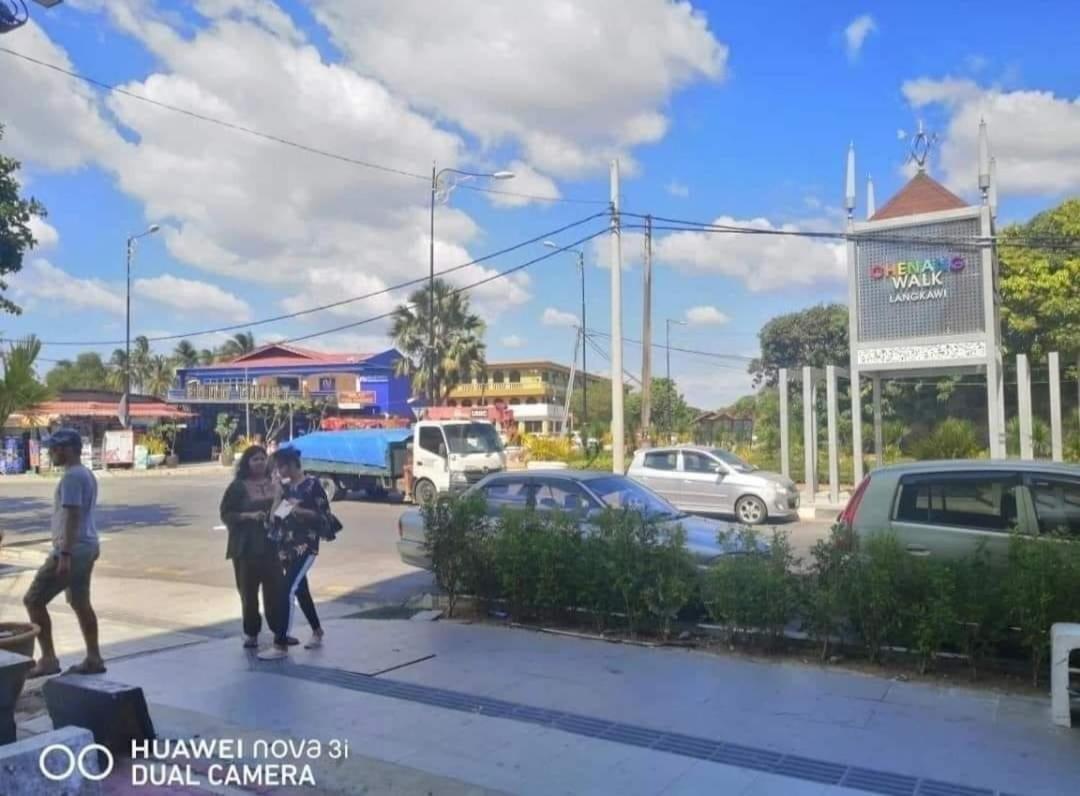 Nu Melati Hotel Pantai Cenang  Eksteriør billede